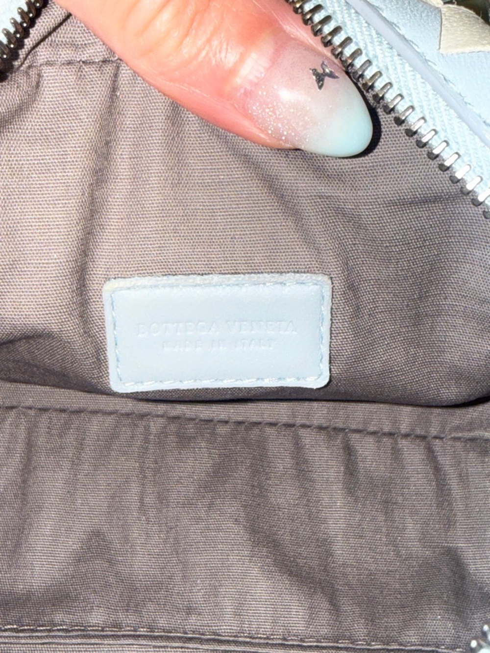 Bottega Veneta Pale Blue Intrecciato Leather Cosmetic Pouch - Picture 5 of 5